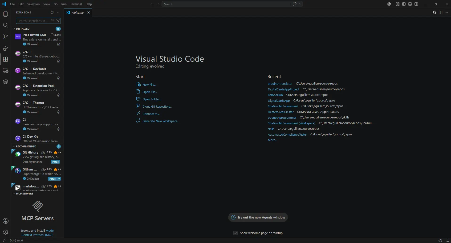 Interfaz principal de Visual Studio Code y panel lateral de extensiones